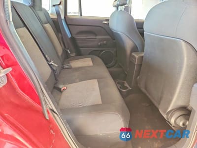 Zdjęcie 10 z 11 samochodu: 2008 JEEP COMPASS SPORT VIN:1J8FT47W98D580347 - miniatura