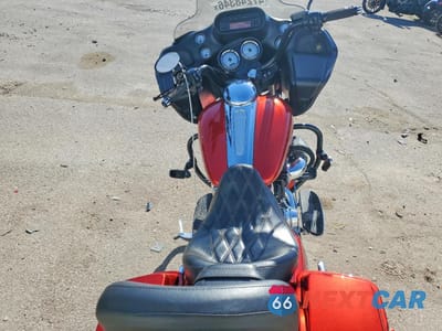 Zdjęcie 6 z 9 samochodu: 2013 HARLEY-DAVIDSON FLTRX ROAD GLIDE CUSTOM VIN:1HD1KHM19DB674043 - miniatura