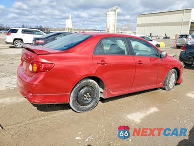 Trzecie zdjęcie samochodu z tyłu: 2010 TOYOTA COROLLA S VIN:1NXBU4EE9AZ321839 - miniatura