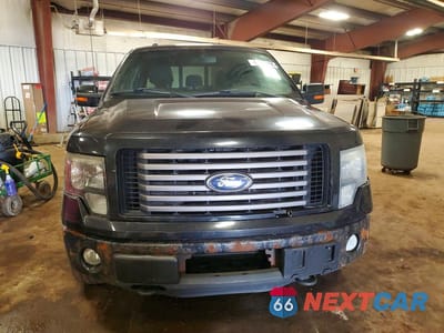 Piąte zdjęcie samochodu w środku: 2011 FORD F150 SUPERCREW VIN:1FTFW1ETXBFA82367 - miniatura