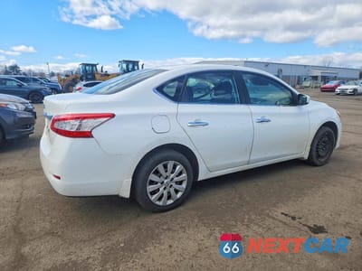 Trzecie zdjęcie samochodu z tyłu: 2015 NISSAN SENTRA S VIN:3N1AB7AP4FY244903 - miniatura