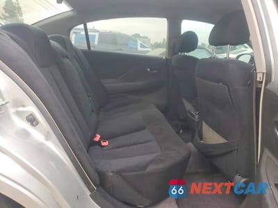 Zdjęcie 10 z 12 samochodu: 2004 NISSAN ALTIMA 2.5 VIN:1N4AL11D34C185884 - miniatura