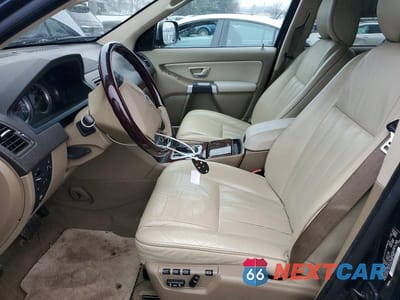 Zdjęcie 7 z 13 samochodu: 2013 VOLVO XC90 3.2 VIN:YV4952CZ7D1667854 - miniatura
