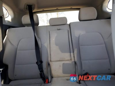 Zdjęcie 10 z 12 samochodu: 2019 HYUNDAI TUCSON SE VIN:KM8J2CA47KU949053 - miniatura