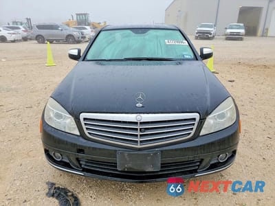 Piąte zdjęcie samochodu w środku: 2009 MERCEDES-BENZ C 300 VIN:WDDGF54X99R052498 - miniatura