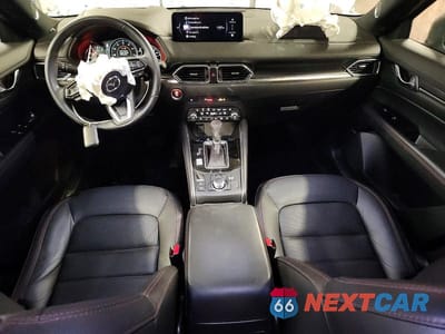 Zdjęcie 8 z 12 samochodu: 2025 MAZDA CX-5 PREMIUM VIN:JM3KFBDY0S0634082 - miniatura