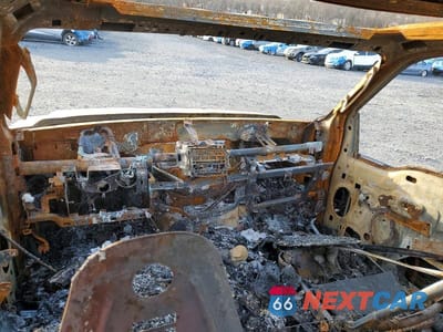 Zdjęcie 8 z 11 samochodu: 2010 FORD F350 SUPER DUTY VIN:1FTWW3BR1AEB12106 - miniatura