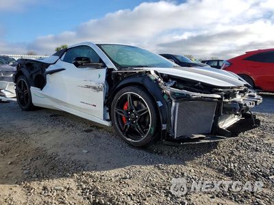 Czwarte zdjęcie samochodu z boku: 2023 CHEVROLET CORVETTE STINGRAY 1LT VIN:1G1YA3D46P5122138 - miniatura