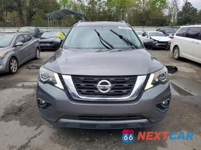 Piąte zdjęcie samochodu w środku: 2018 NISSAN PATHFINDER PLATINUM VIN:5N1DR2MN7JC621885 - miniatura