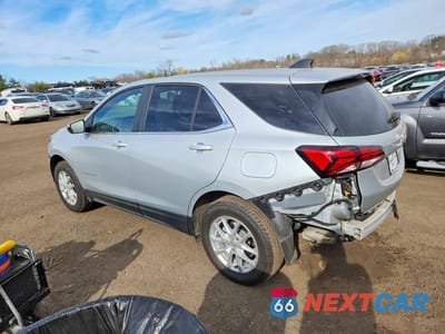 Drugie zdjęcie samochodu z przodu: 2022 CHEVROLET EQUINOX LT VIN:3GNAXUEV2NL227137 - miniatura