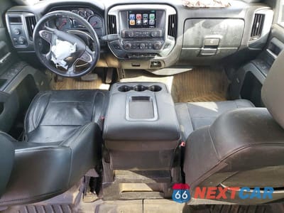 Zdjęcie 8 z 12 samochodu: 2017 CHEVROLET SILVERADO K1500 LT VIN:3GCUKREC3HG103598 - miniatura
