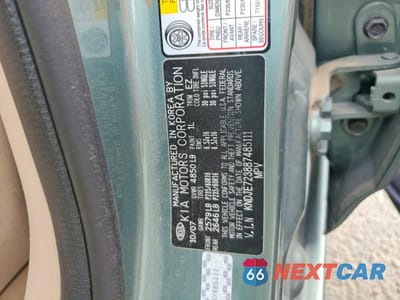 Zdjęcie 13 z 13 samochodu: 2008 KIA SPORTAGE VIN:KNDJE723887485111 - miniatura