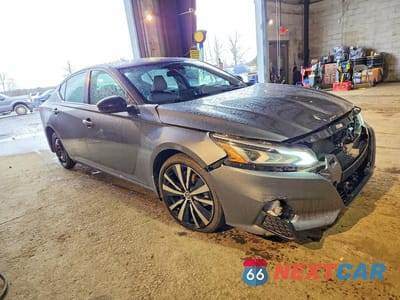 Czwarte zdjęcie samochodu z boku: 2021 NISSAN ALTIMA 2.5 SR VIN:1N4BL4CVXMN417185 - miniatura