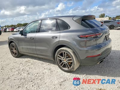 Drugie zdjęcie samochodu z przodu: 2019 PORSCHE CAYENNE VIN:WP1AA2AY4KDA05066 - miniatura