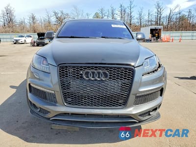 Piąte zdjęcie samochodu w środku: 2014 AUDI Q7 PRESTIGE VIN:WA1DGBFE5ED002655 - miniatura