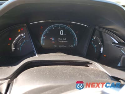 Zdjęcie 9 z 12 samochodu: 2019 HONDA CIVIC LX VIN:2HGFC2F68KH540432 - miniatura