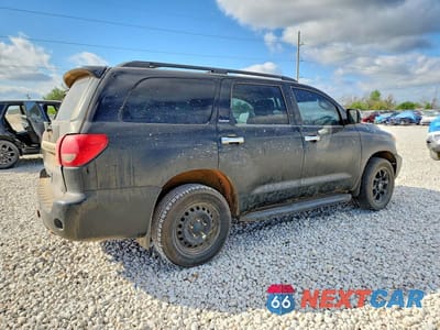 Trzecie zdjęcie samochodu z tyłu: 2013 TOYOTA SEQUOIA PLATINUM VIN:5TDYY5G12DS044396 - miniatura