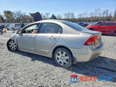 Drugie zdjęcie samochodu z przodu: 2006 HONDA CIVIC LX VIN:1HGFA165X6L035380 - miniatura