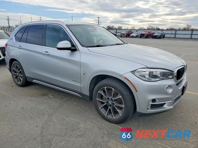 Czwarte zdjęcie samochodu z boku: 2017 BMW X5 XDR40E VIN:5UXKT0C33H0V95734 - miniatura