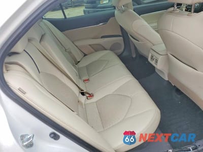 Zdjęcie 10 z 11 samochodu: 2021 TOYOTA CAMRY HYBRID XLE VIN:4T1F31AK6MU560767 - miniatura