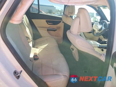 Zdjęcie 11 z 13 samochodu: 2024 MERCEDES-BENZ GLC 300 4MATIC VIN:W1NKM4HB1RF171546 - miniatura