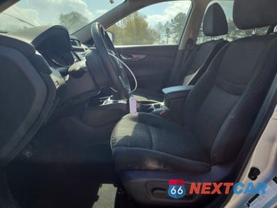 Zdjęcie 7 z 13 samochodu: 2019 NISSAN ROGUE SV VIN:KNMAT2MV9KP524464 - miniatura