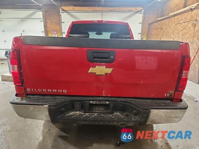 Zdjęcie 6 z 12 samochodu: 2013 CHEVROLET SILVERADO K1500 LT VIN:1GCRKSE79DZ145266 - miniatura