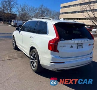 Trzecie zdjęcie samochodu z tyłu: 2016 VOLVO XC90 T5 VIN:YV4102XK2G1072214 - miniatura