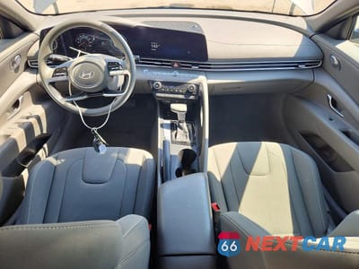 Zdjęcie 8 z 12 samochodu: 2024 HYUNDAI ELANTRA SEL VIN:KMHLM4DG2RU664625 - miniatura