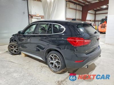 Drugie zdjęcie samochodu z przodu: 2018 BMW X1 XDRIVE28I VIN:WBXHT3C36J5L29584 - miniatura