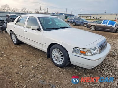 Czwarte zdjęcie samochodu z boku: 2011 MERCURY GRAND MARQUIS LS VIN:2MEBM7FV8BX600079 - miniatura