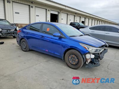 Czwarte zdjęcie samochodu z boku: 2019 HYUNDAI ACCENT SE VIN:3KPC24A37KE072119 - miniatura