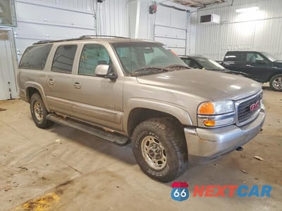 Czwarte zdjęcie samochodu z boku: 2001 GMC YUKON XL K2500 VIN:3GKGK26U01G267364 - miniatura