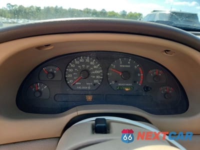 Zdjęcie 9 z 11 samochodu: 2003 FORD MUSTANG VIN:1FAFP40483F335577 - miniatura