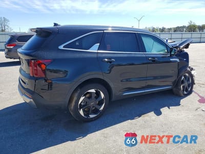 Trzecie zdjęcie samochodu z tyłu: 2025 KIA SORENTO HYBRID EX VIN:KNDRH4JG2S5405267 - miniatura
