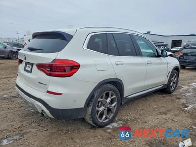 Trzecie zdjęcie samochodu z tyłu: 2021 BMW X3 XDRIVE30I VIN:5UXTY5C08M9E57981 - miniatura