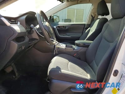 Zdjęcie 7 z 12 samochodu: 2020 TOYOTA RAV4 LE VIN:2T3H1RFV5LC065306 - miniatura