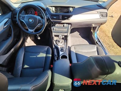 Zdjęcie 8 z 12 samochodu: 2015 BMW X1 XDRIVE28I VIN:WBAVL1C55FVY34784 - miniatura