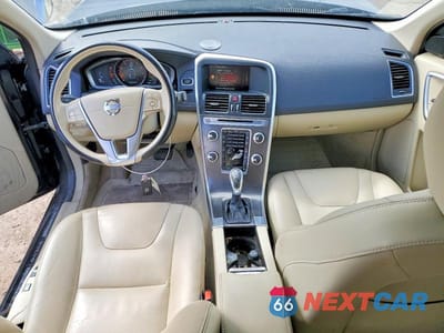 Zdjęcie 8 z 13 samochodu: 2015 VOLVO XC60 T5 PREMIER VIN:YV4612RK2F2729277 - miniatura