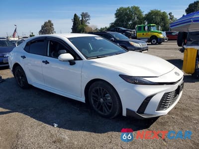 Czwarte zdjęcie samochodu z boku: 2025 TOYOTA CAMRY SE VIN:4T1DAACK0SU150084 - miniatura