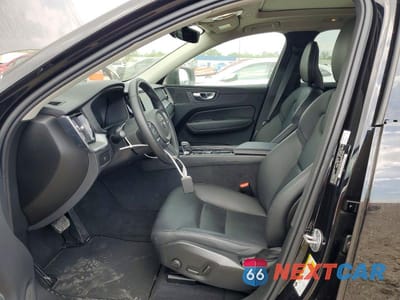 Zdjęcie 7 z 13 samochodu: 2025 VOLVO XC60 CORE VIN:YV4M12RJ3S1190294 - miniatura