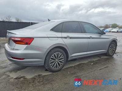 Trzecie zdjęcie samochodu z tyłu: 2019 VOLKSWAGEN JETTA S VIN:3VWCB7BU8KM220421 - miniatura