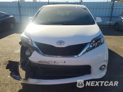 Piąte zdjęcie samochodu w środku: 2014 TOYOTA *UNKNOWN* VIN:5TDXK3DC3ES485060 - miniatura