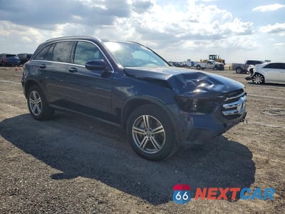 Czwarte zdjęcie samochodu z boku: 2022 MERCEDES-BENZ GLC 300 4MATIC VIN:W1N0G8EB1NG117985 - miniatura