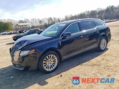 2010 LINCOLN MKT 2LMHJ5FR7ABJ00356 - główne zdjęcie licytacji z USA - miniatura