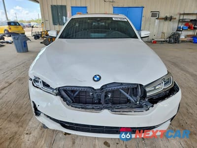 Piąte zdjęcie samochodu w środku: 2023 BMW 530 I VIN:WBA53BH07PCM01550 - miniatura