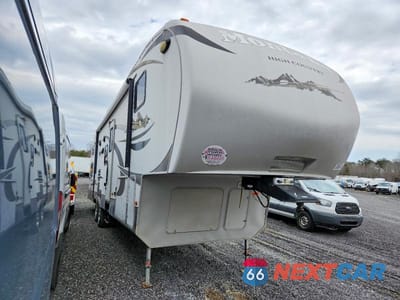 2011 KEYSTONE MONTANA CAMPER 4YDF33327BA740607 - główne zdjęcie licytacji z USA - miniatura