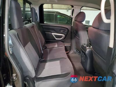 Zdjęcie 10 z 12 samochodu: 2024 NISSAN TITAN SV VIN:1N6AA1ED4RN105172 - miniatura