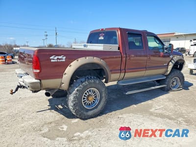 Trzecie zdjęcie samochodu z tyłu: 2005 FORD F250 SUPER DUTY VIN:1FTSW21P35EB64206 - miniatura