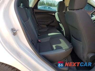 Zdjęcie 10 z 13 samochodu: 2013 FORD FOCUS VIN:1FADP3F2XDL123712 - miniatura